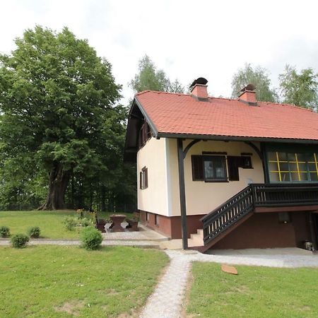 Holiday Home Winzerhaus Eva Spicnik Esterno foto
